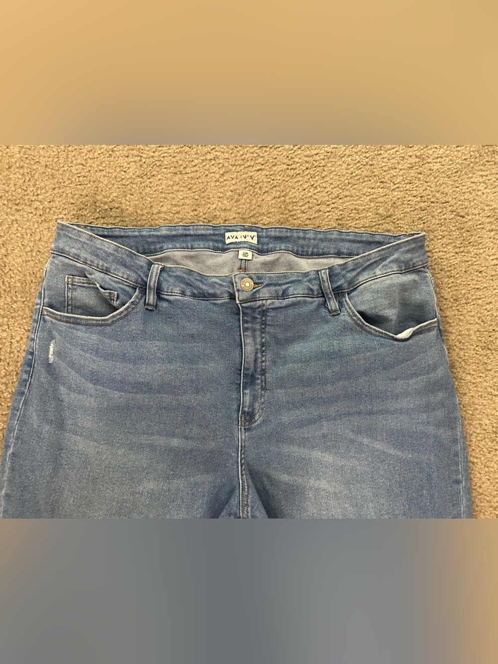 Ava & Viv Distressed Ankle Jeans – Light Wash 22W - Picture 8 of 8